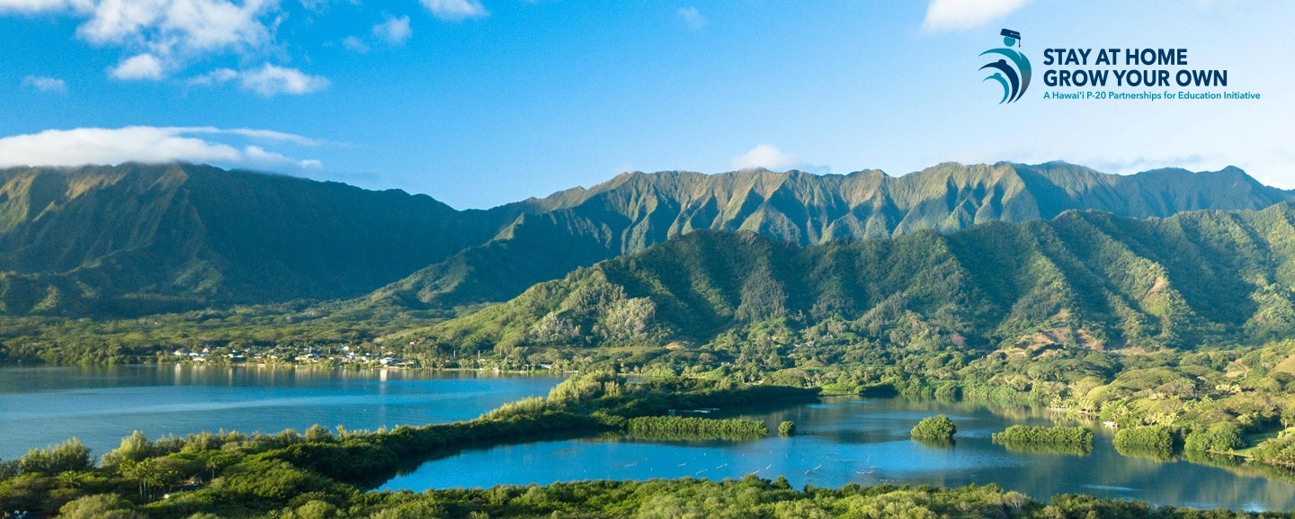 slider_SAHGYO scenic photo of Windward Oahu shoreline and mountain ridge